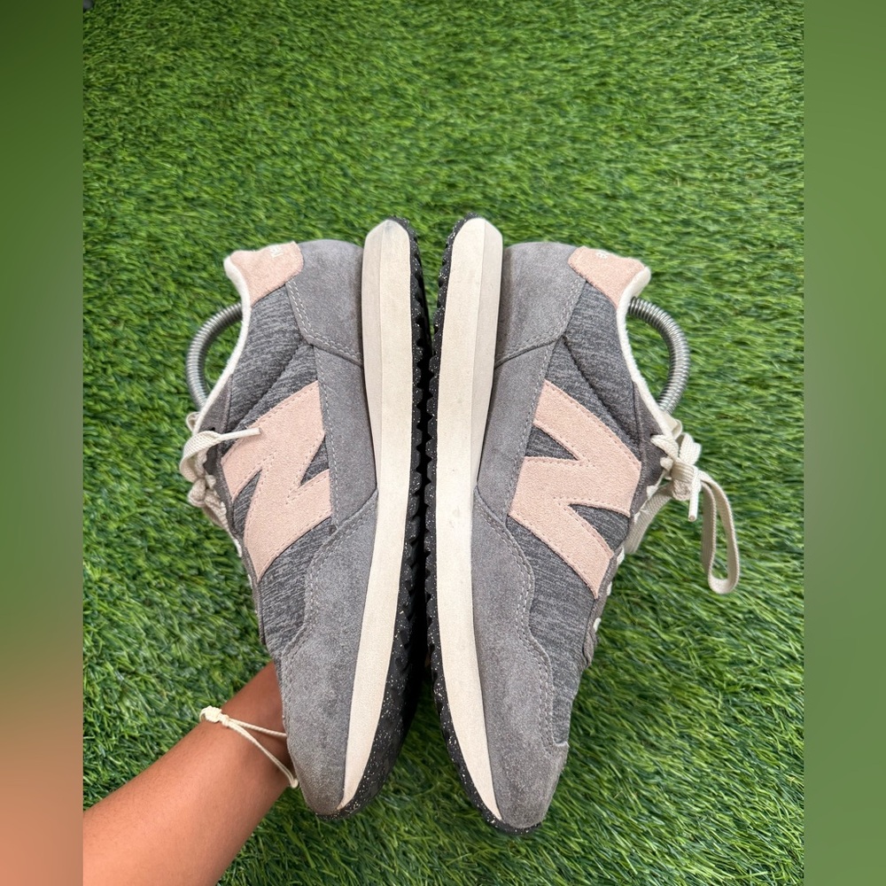 New Balance 237 WS237WC Womens Gray Suede Lace Up Lifestyle Sneakers Size 9.5 - Picture 4 of 8